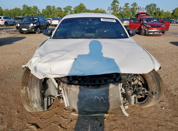 WBS2U7C05L7E57041 2020 BMW M2 White Vista frontal