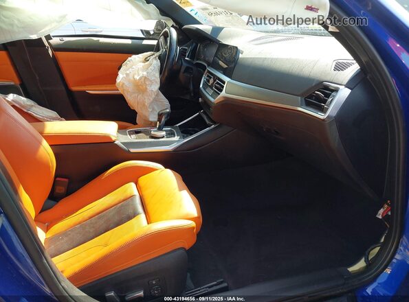WBS33AY09NFL93279 2022 BMW M3 Blue Widok wnętrza z przodu