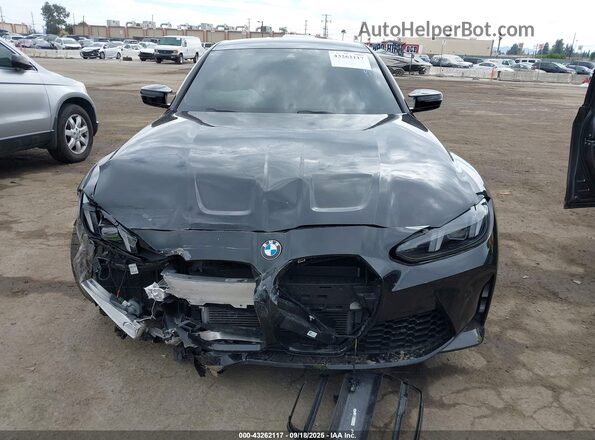 WBS33HJ04SFU35498 2025 BMW M3 Black Սալոնի հետևի տեսք