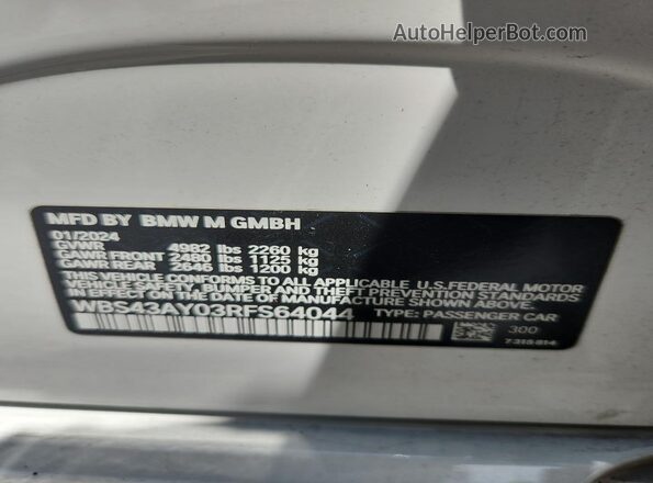 WBS43AY03RFS64044 2024 BMW M3 Cream ძრავის განყოფილების ხედი