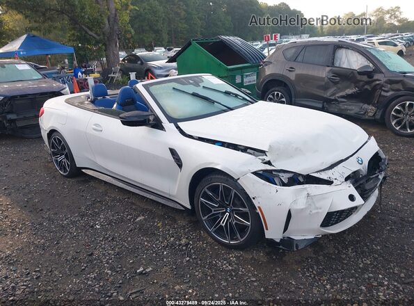 WBS43BA02TCV16536 2026 BMW M4 White Widok zestawu wskaźników