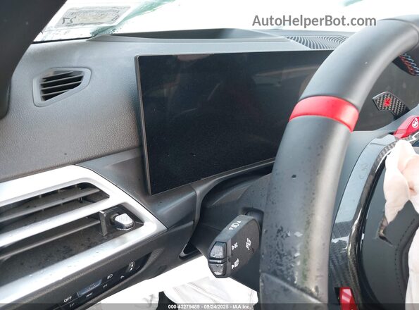 WBS43BA02TCV16536 2026 BMW M4 White Widok tylnych siedzeń