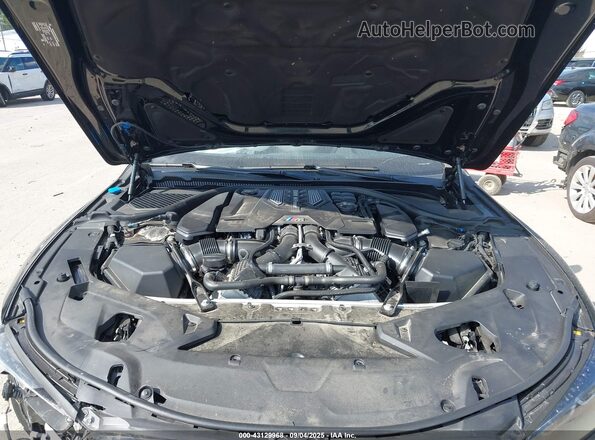 WBSGV0C0XRCN04023 2024 BMW M8 Black უკანა ხედი