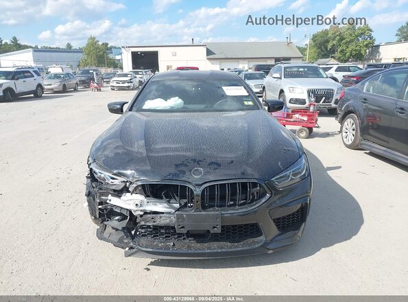 WBSGV0C0XRCN04023 2024 BMW M8 Black ხელსაწყოთა პანელის ხედი