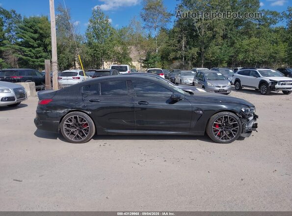 WBSGV0C0XRCN04023 2024 BMW M8 Black უკანა სალონის ხედი