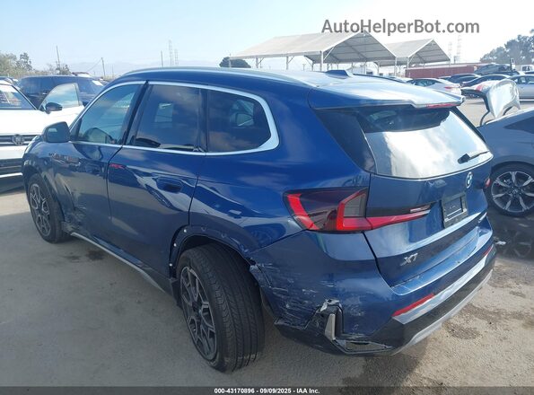 WBX73EF06R5Z79567 2024 BMW X1 Blue Front view