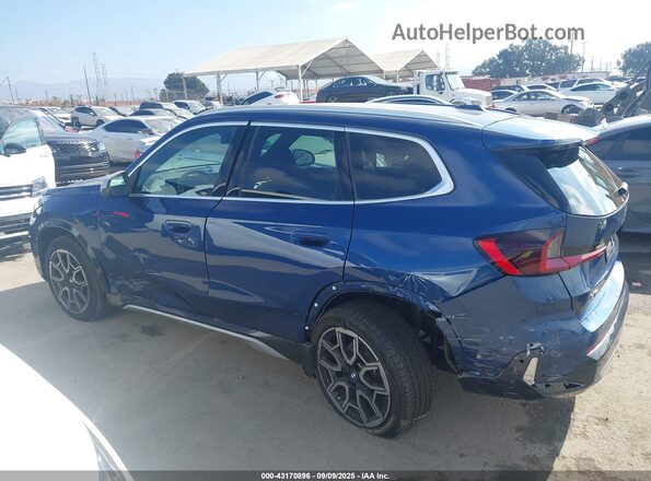 WBX73EF06R5Z79567 2024 BMW X1 Blue 360 interior view