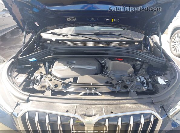 WBX73EF06R5Z79567 2024 BMW X1 Blue Rear view