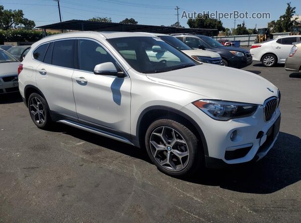 WBXHT3C30J3H32457 2018 BMW X1 White 