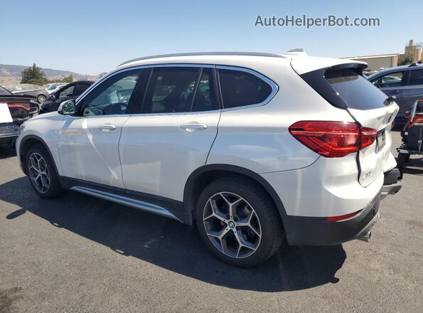 WBXHT3C30J3H32457 2018 BMW X1 White 