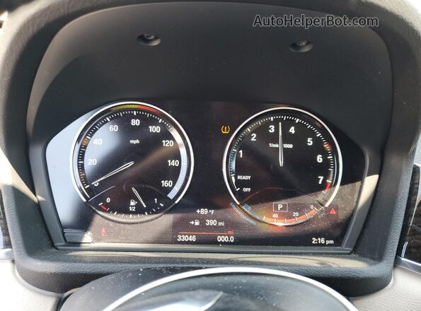 WBXHT3C30J3H32457 2018 BMW X1 White 