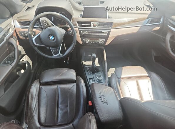 WBXHT3C32J5L27816 2018 BMW X1 Black 
