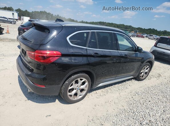 WBXHT3C32J5L27816 2018 BMW X1 Black 