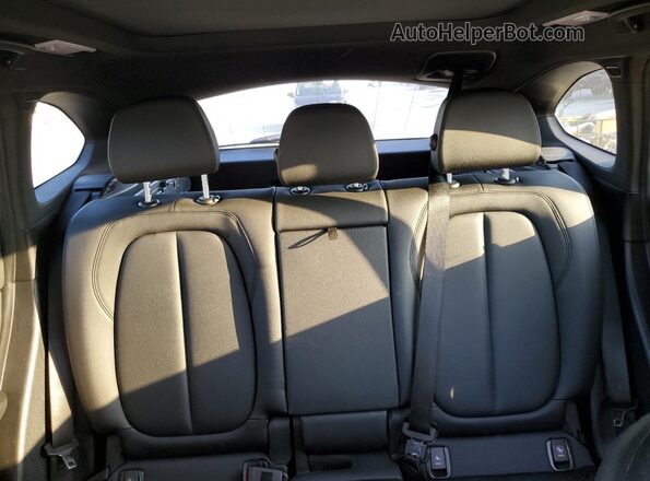 WBXHT3C36J5L28421 2018 BMW X1 Белый 