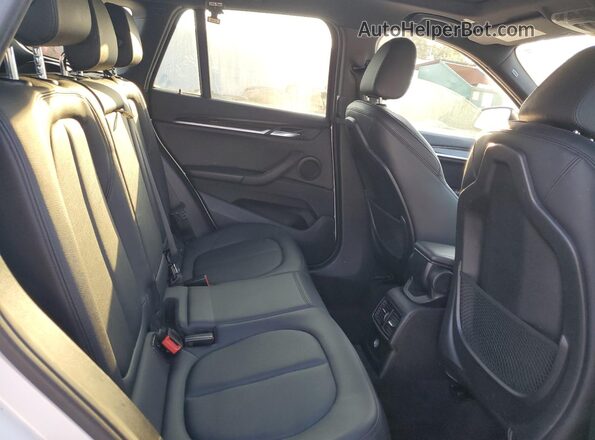 WBXHT3C36J5L28421 2018 BMW X1 Белый 