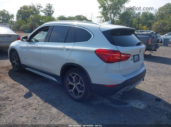 WBXHT3C37GP887814 2016 BMW X1 White Trasero izquierdo