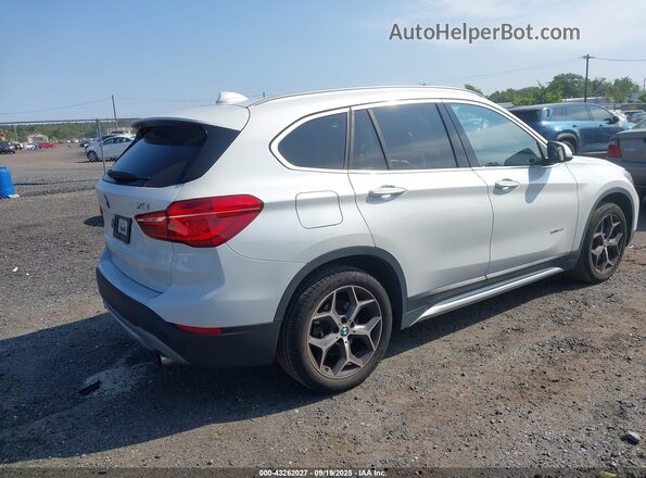 WBXHT3C37GP887814 2016 BMW X1 White Trasero derecho