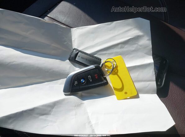 WBXHT3C37GP887814 2016 BMW X1 White Vista del salpicadero