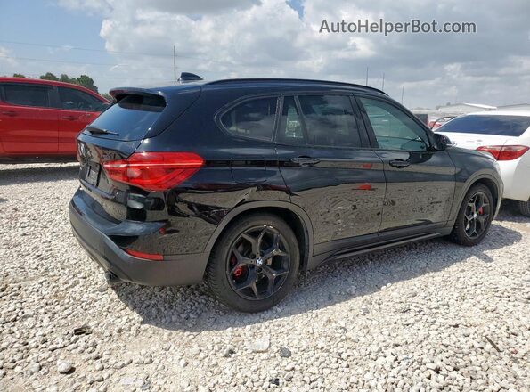 WBXHT3C3XJ5K22005 2018 BMW X1 Black 