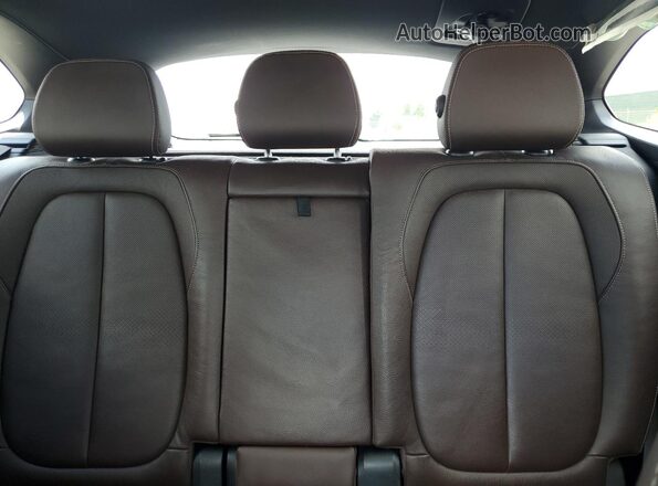 WBXHU7C51K5L11243 2019 BMW X1 White 