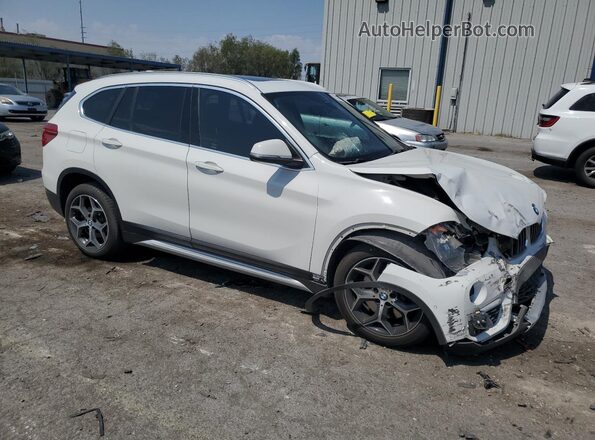 WBXHU7C5XK3H44896 2019 BMW X1 White 