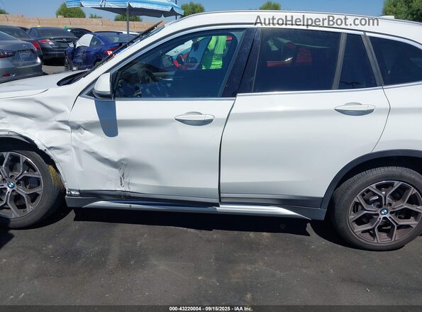 WBXJG7C03L5P42438 2020 BMW X1 White 