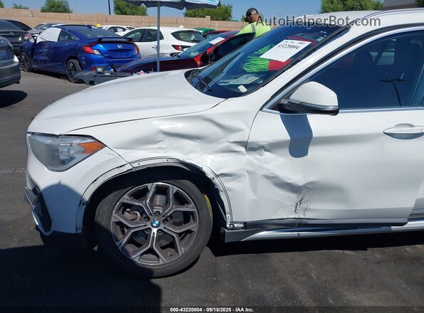 WBXJG7C03L5P42438 2020 BMW X1 White Դիմացի տեսք