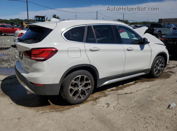 WBXJG9C00M5U43258 2021 BMW X1 White Trasero derecho