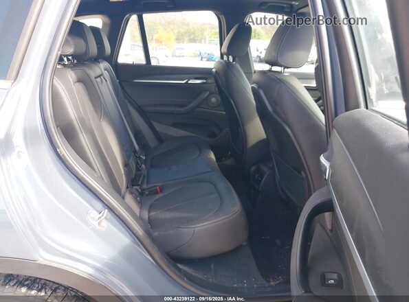 WBXJG9C09M5S01939 2021 BMW X1 Gray 