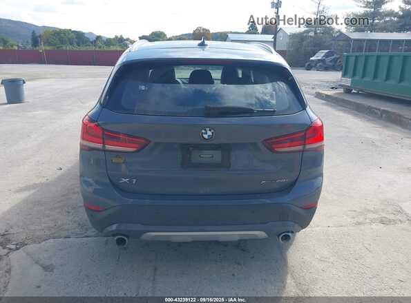 WBXJG9C09M5S01939 2021 BMW X1 Gray 