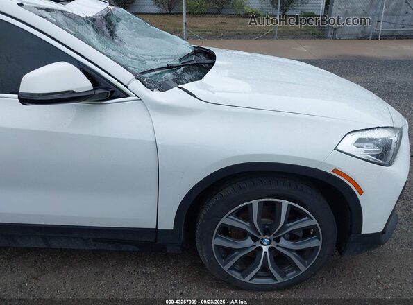 WBXYJ1C08M5S20239 2021 BMW X2 White 