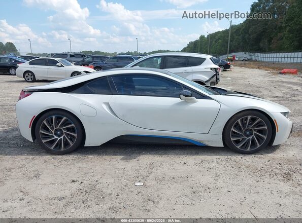 WBY2Z2C59GV675357 2016 BMW I8 White Widok wnętrza z tyłu