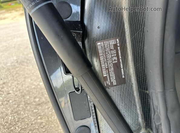 WBY2Z2C5XGV674864 2016 BMW I8 Black Vista interior trasera