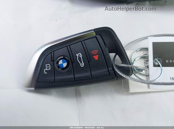 WBY33AW02RFS40631 2024 BMW I4 Белый Вид панели приборов