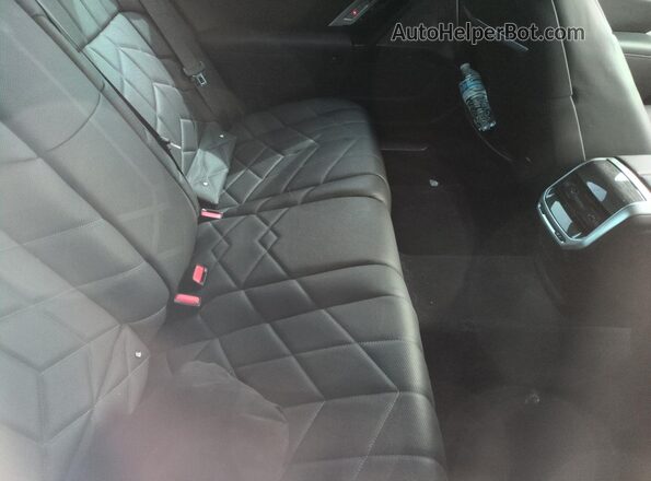 WBY53EJ0XPCM95386 2023 BMW OTHER Белый Вид задних сидений
