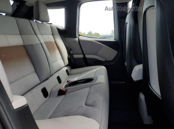 WBY8P4C05M7J34113 2021 BMW I3 White Widok tylnych siedzeń