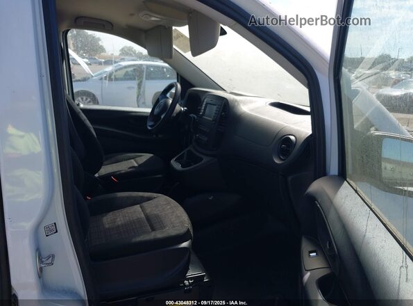 WD3PG2EA3L3661333 2020 MERCEDES-BENZ METRIS White Widok wnętrza z przodu