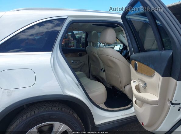 WDC0G4JB2JV024429 2018 MERCEDES-BENZ GLC 300 White Widok naklejki z numerem VIN