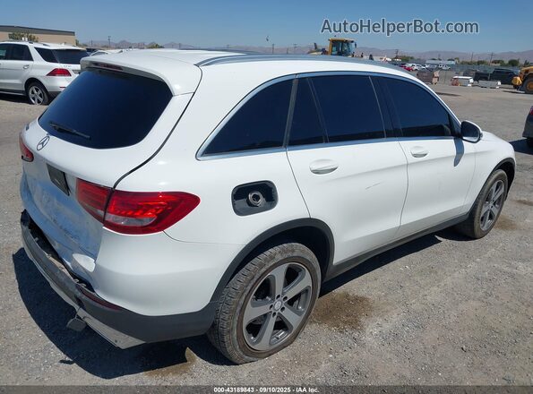 WDC0G4JBXHF154835 2017 MERCEDES-BENZ GLC 300 White 