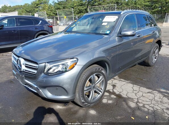WDC0G4KB2HV004299 2017 MERCEDES-BENZ GLC 300 Gray Front left