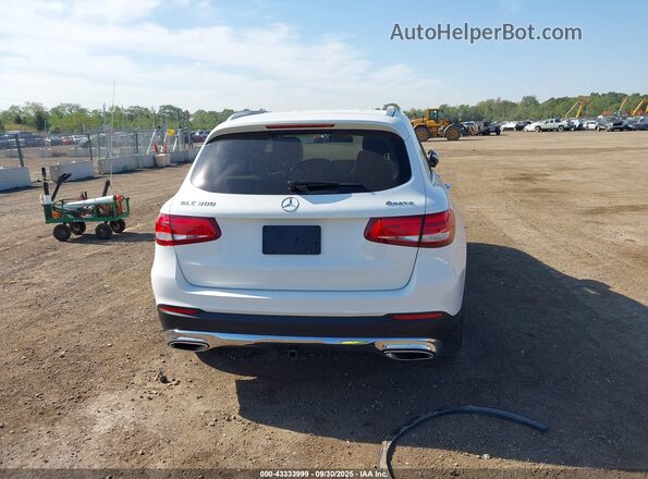 WDC0G4KB5HF149833 2017 MERCEDES-BENZ GLC 300 White 