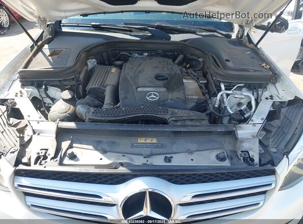 WDC0G4KB6HF148108 2017 MERCEDES-BENZ GLC 300 White Widok z tyłu