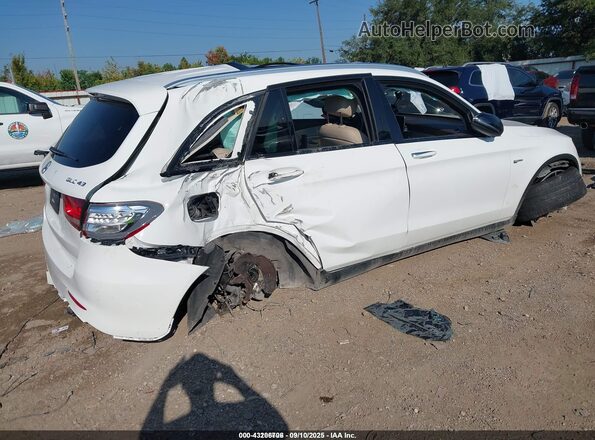 WDC0G6EB6HF172304 2017 MERCEDES-BENZ AMG GLC 43 White 