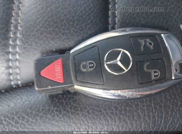 WDC0G6EBXHF194614 2017 MERCEDES-BENZ AMG GLC 43 White Vista del salpicadero