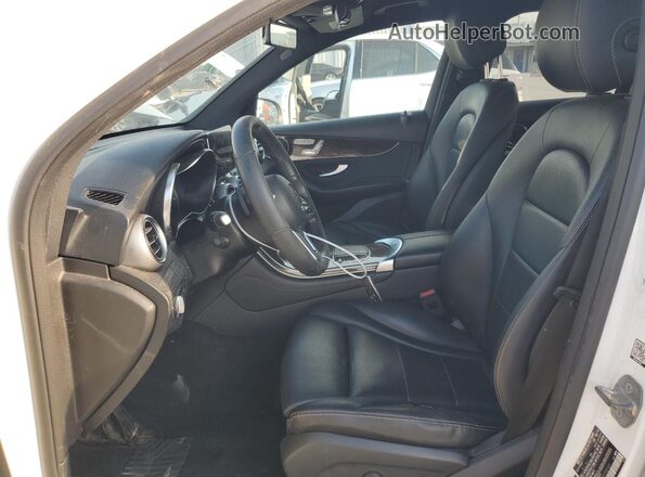 WDC0G8DB0LF725101 2020 MERCEDES-BENZ GLC-CLASS White Front interior view