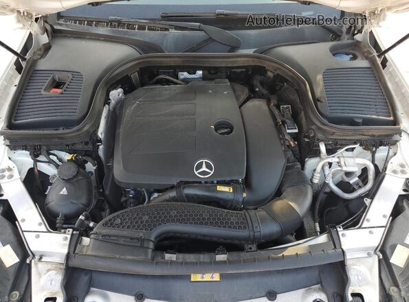 WDC0G8DB0LF725101 2020 MERCEDES-BENZ GLC-CLASS White Engine compartment view