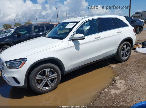 WDC0G8DB9LF674438 2020 MERCEDES-BENZ GLC 300 Белый Передняя левая четверть