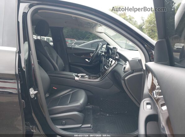 WDC0J4KB4HF260021 2017 MERCEDES-BENZ GLC 300 COUPE Black Widok wnętrza z przodu