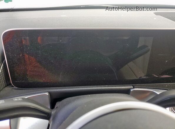 WDC4M4HB5LW008643 2020 MERCEDES-BENZ GLB-CLASS White Սարքավորումների վահանակի տեսք