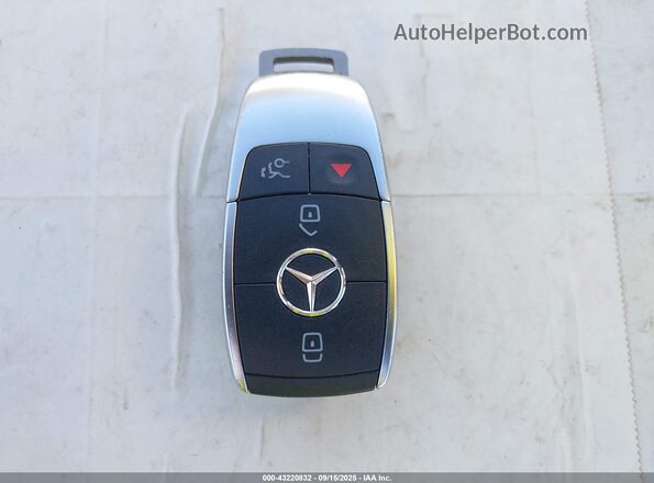 WDC4M4HB9LW007379 2020 MERCEDES-BENZ GLB-CLASS Gray Vista del salpicadero